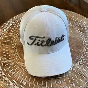 Titleist hat flexfit style